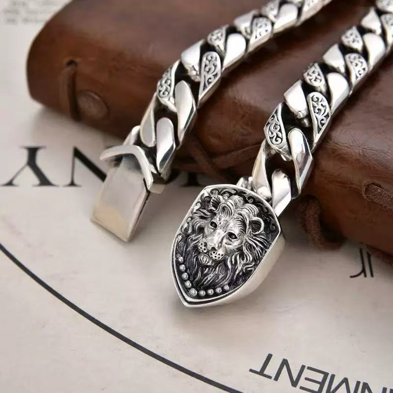 Lion minimalist style versatile high-end bracelet for men